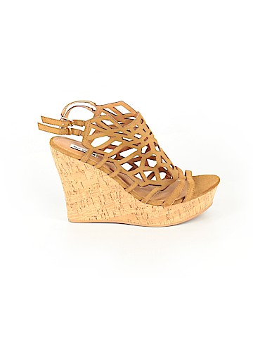 Not Rated Wedges (view 1)