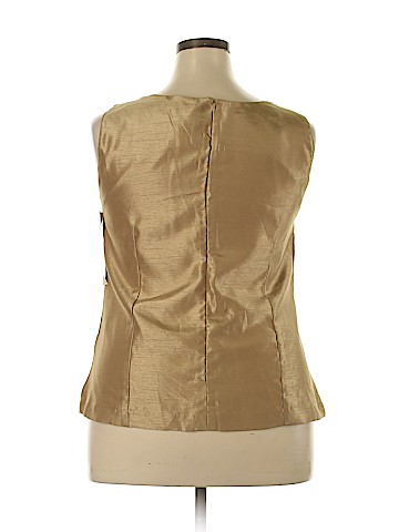 A Wild Thyme Sleeveless Blouse (view 2)