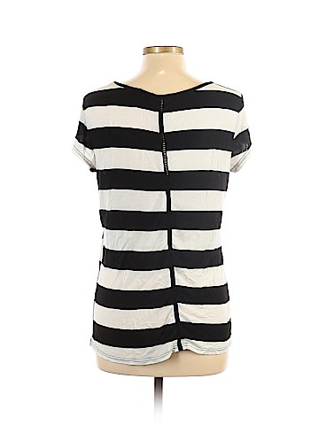 rue21 Short Sleeve Top (view 2)