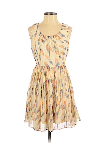 Forever 21 Casual Dress (view 1)