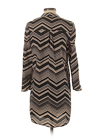 No Boundaries Casual Dress (view 2)