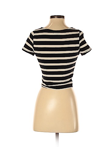 Forever 21 Short Sleeve T-Shirt (view 2)