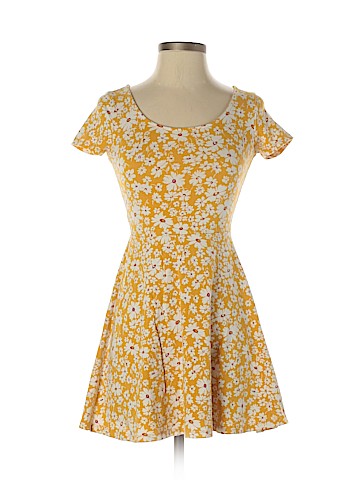 Forever 21 Casual Dress (view 1)