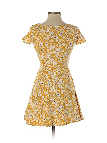 Forever 21 Casual Dress (view 2)