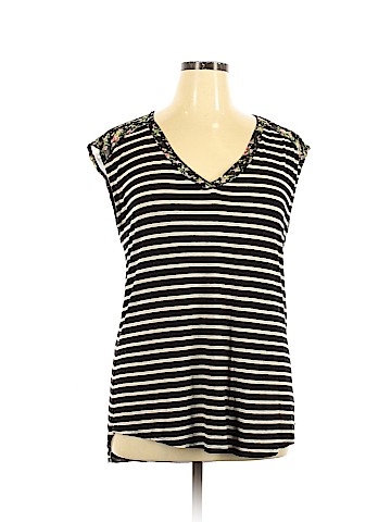 Loveappella Short Sleeve Top (view 1)