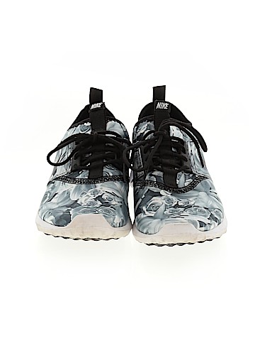 Nike Sneakers (view 2)