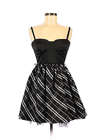 XOXO Casual Dress (view 1)