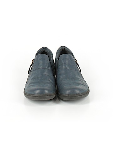 G.H. Bass & Co. Flats (view 2)