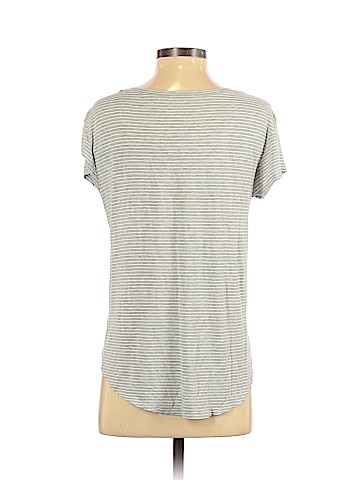 American Eagle Outfitters Short Sleeve T-Shirt (view 2)