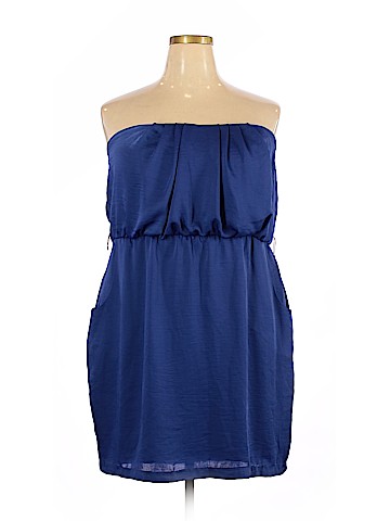 City Triangles Casual Dress (view 1)