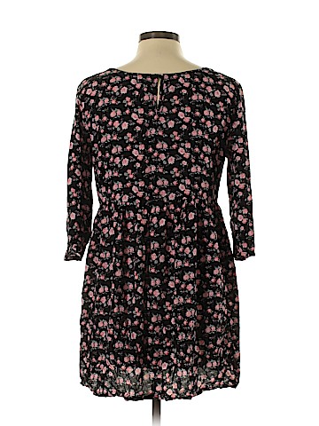 H&M Casual Dress (view 2)