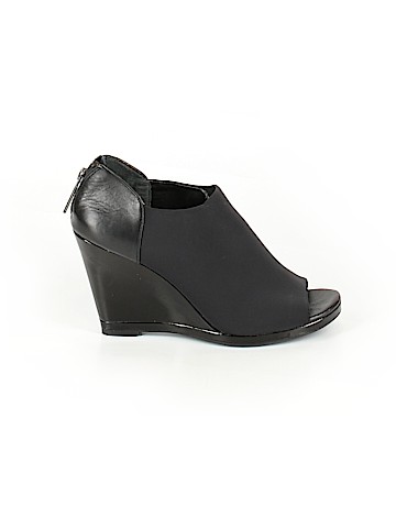 Donald J Pliner Wedges (view 1)