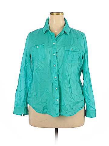 Old Navy Long Sleeve Button-Down Shirt (view 1)