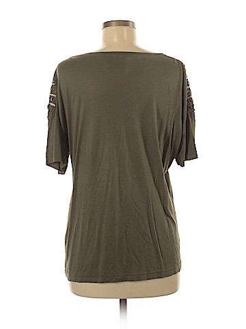 Romeo & Juliet Couture Short Sleeve Top (view 2)