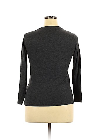 Old Navy Long Sleeve T-Shirt (view 2)