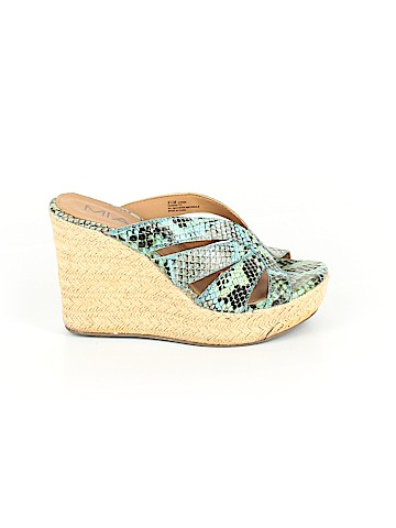 Mia Wedges (view 1)
