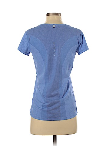 Nike Active T-Shirt (view 2)