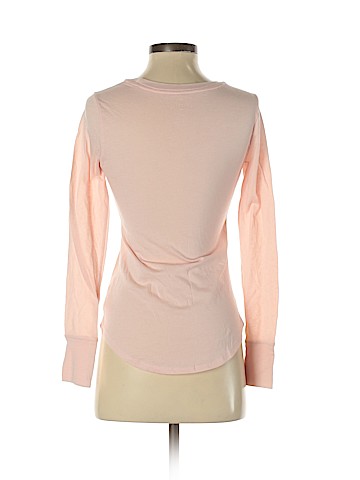 American Eagle Outfitters Long Sleeve T-Shirt (view 2)