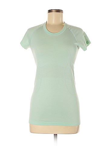 Lululemon Athletica Active T-Shirt (view 1)