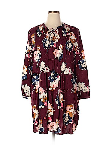 Old Navy Casual Dress (view 1)