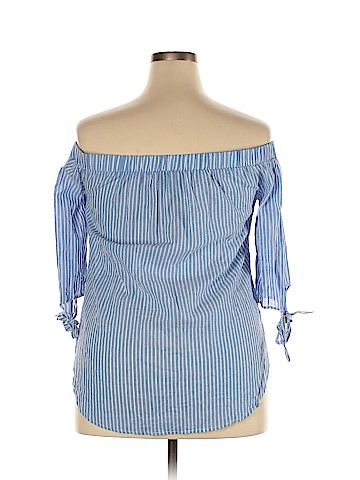 Mossimo Short Sleeve Blouse (view 2)