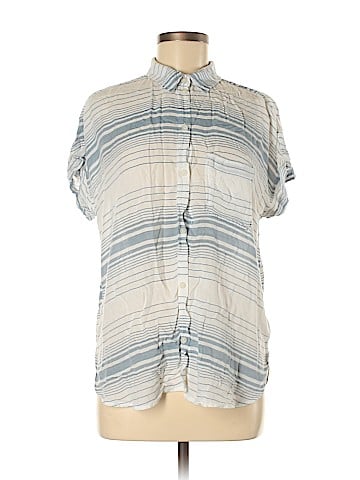 American Eagle Outfitters Short Sleeve Button-Down Shirt (view 1)