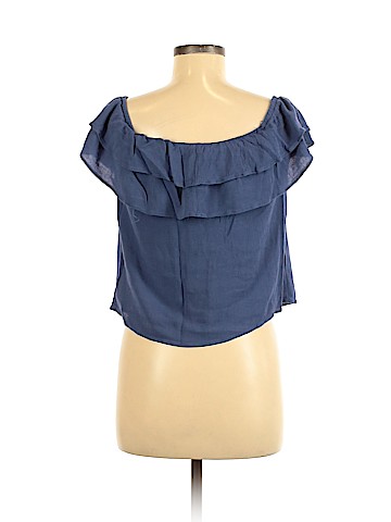 One Clothing Short Sleeve Top (view 2)