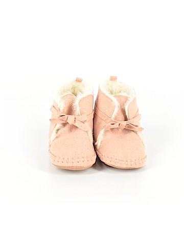 Old Navy Booties (view 2)