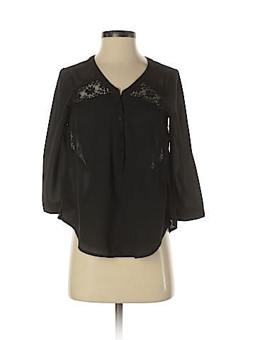 American Eagle Outfitters 3/4 Sleeve Blouse (view 1)
