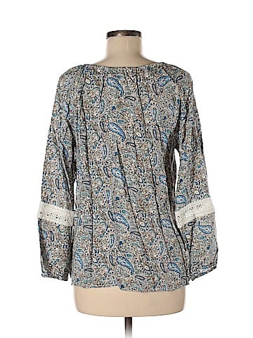 Charlotte Russe 3/4 Sleeve Blouse (view 2)