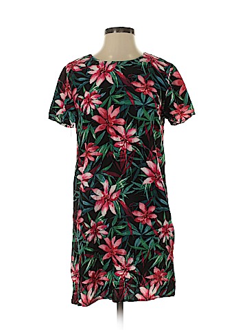 Forever 21 Casual Dress (view 1)