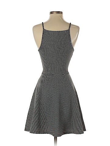 H&M Casual Dress (view 2)