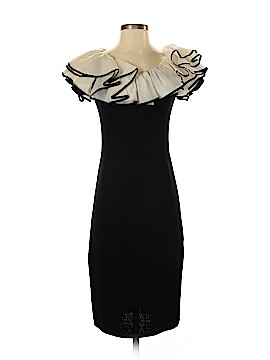 St. John Exclusively for Neiman Marcus Size 4