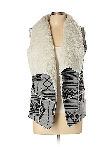 Mossimo Vest (view 1)