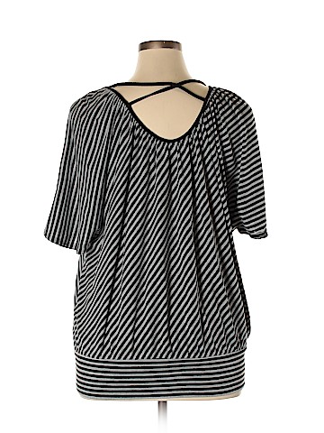 a.n.a. A New Approach Short Sleeve Top (view 2)