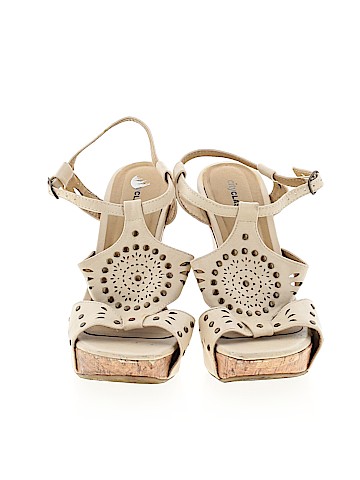 City Classified Wedges (view 2)