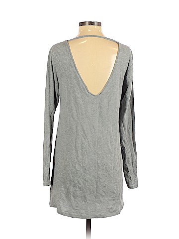 Victoria's Secret Long Sleeve T-Shirt (view 2)