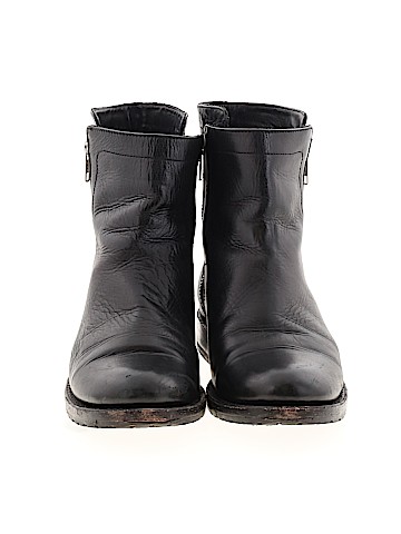 FRYE Ankle Boots (view 2)