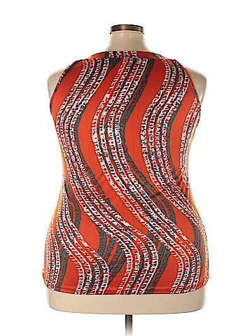 UNITI Sleeveless Blouse (view 2)