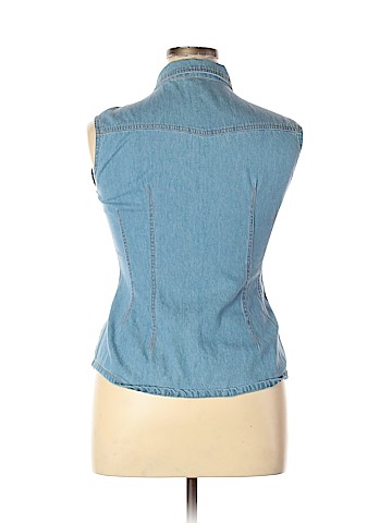 Newport News Vest (view 2)