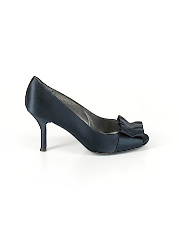 Stuart Weitzman Heels (view 1)