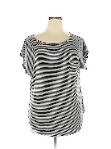 Laila Jayde Short Sleeve Top (view 1)