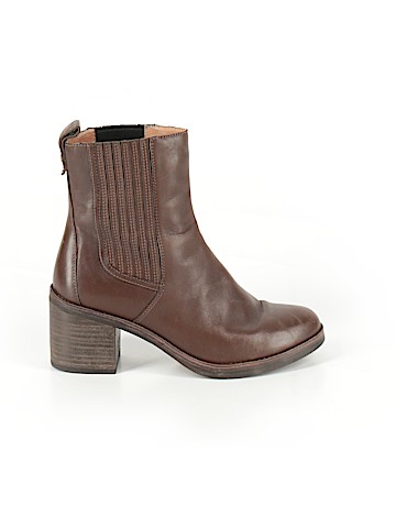 Ugg Australia Boots (view 1)