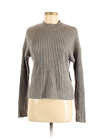 Forever 21 Pullover Sweater (view 1)