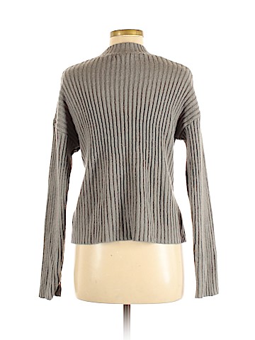 Forever 21 Pullover Sweater (view 2)