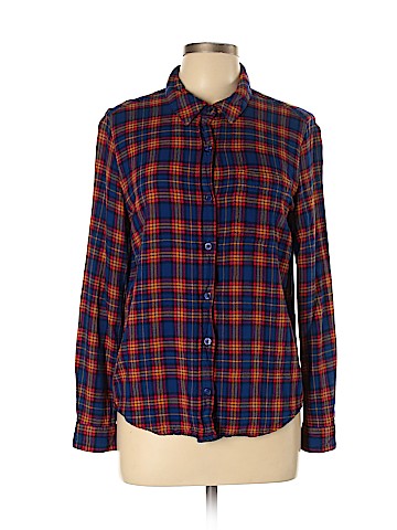 Forever 21 Long Sleeve Button-Down Shirt (view 1)