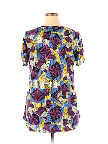 Lularoe Short Sleeve T-Shirt (view 2)