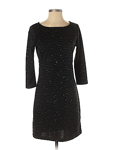 Old Navy Casual Dress (view 1)