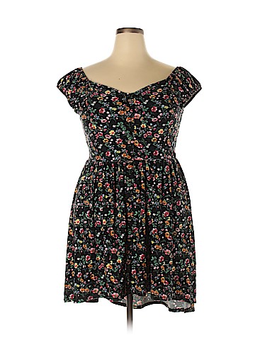 No Boundaries Casual Dress (view 1)