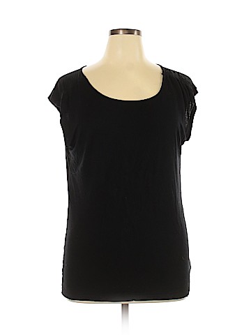 Old Navy Short Sleeve T-Shirt (view 1)